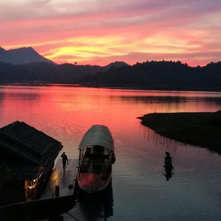 Nirvana Archipel Resort Vang Vieng Εξωτερικό φωτογραφία