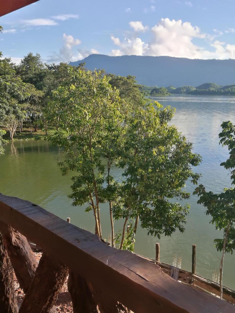 Nirvana Archipel Resort Vang Vieng Εξωτερικό φωτογραφία